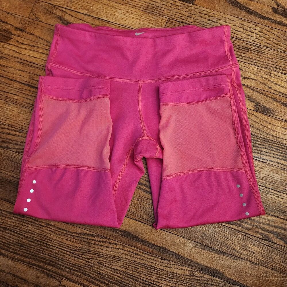 Nike Dri-Fit Leggings Size XS Leggings Hot Pink Zip Pocket Pull On Tight Capri